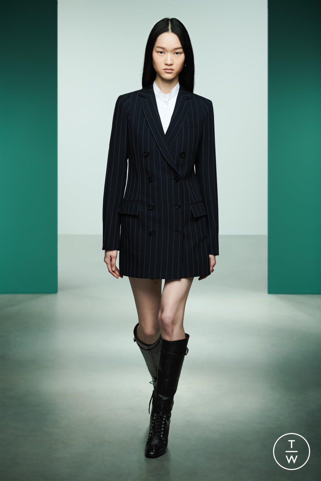 Fashion Week Milan Pre-Fall 2022 look 20 from the Ports 1961 collection womenswear