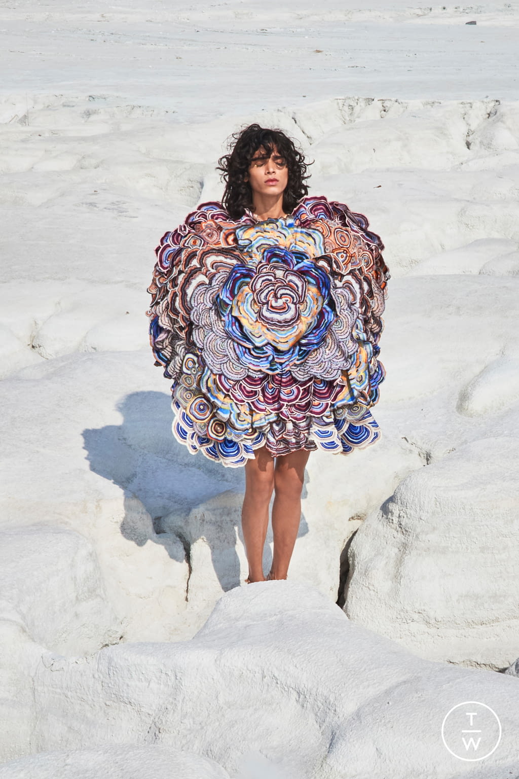 Fashion Week Paris Spring/Summer 2021 look 20 from the Rahul Mishra collection couture