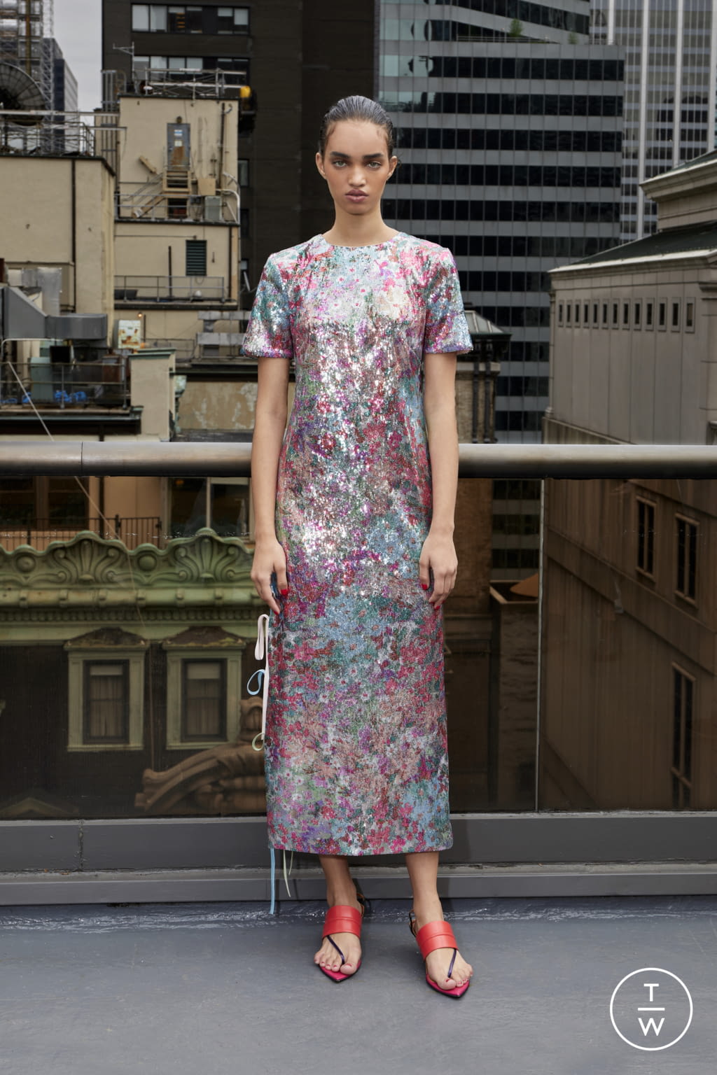Fashion Week New York Resort 2020 look 20 from the Prabal Gurung collection 女装