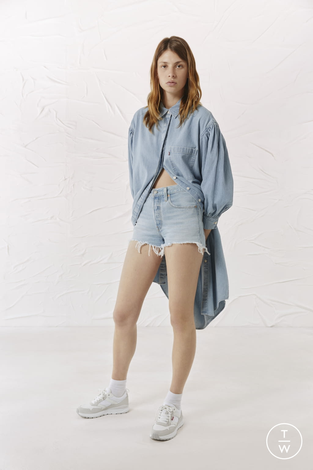 Fashion Week Paris Spring/Summer 2022 look 31 from the LEVIS STORY TOLLING collection womenswear