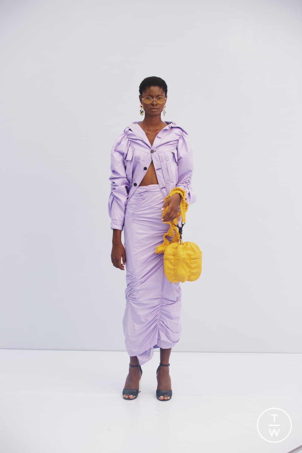 Fashion Week Milan Spring/Summer 2022 look 20 de la collection Tokyo James menswear