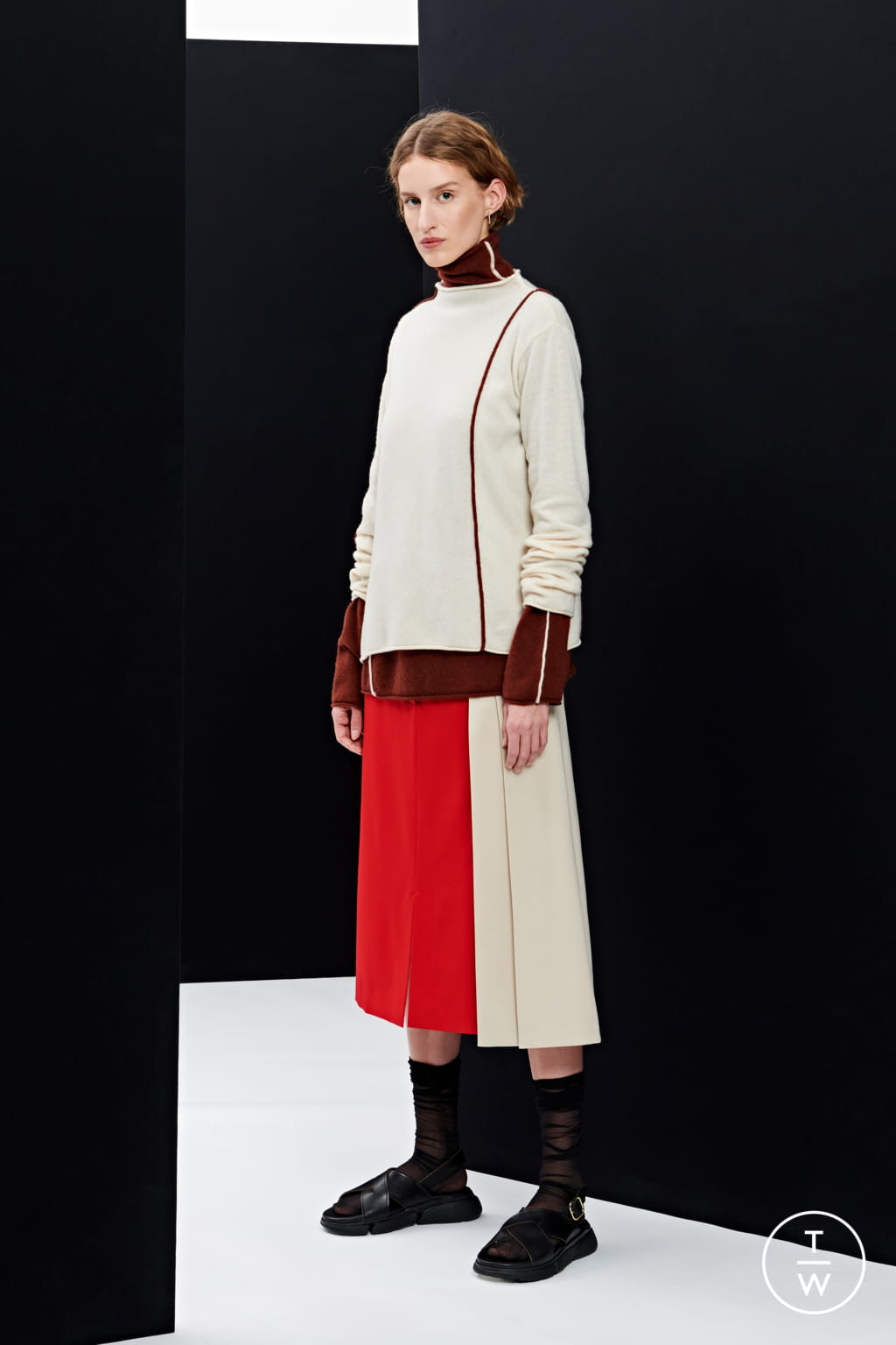Fashion Week Paris Pre-Fall 2021 look 20 from the Nehera collection womenswear