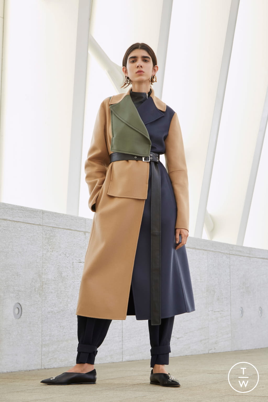 Fashion Week Milan Resort 2019 look 21 from the Sportmax collection 女装