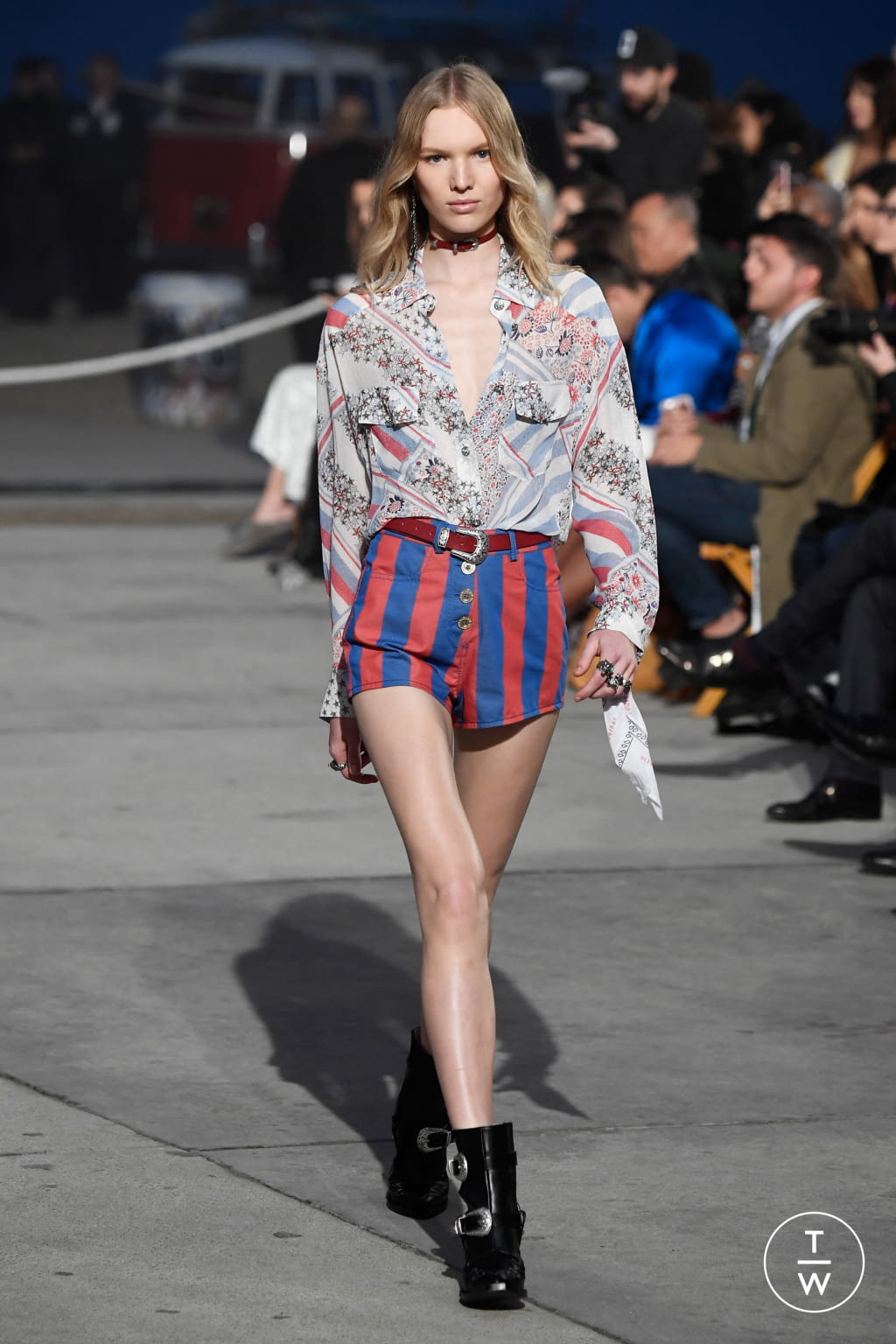 Fashion Week New York Spring/Summer 2017 look 21 from the Tommy Hilfiger collection womenswear