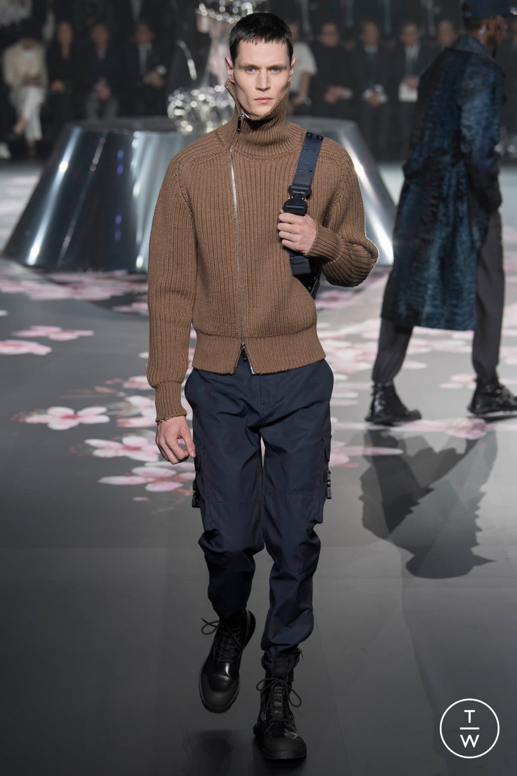 Fashion Week New York Pre-Fall 2019 look 22 from the Dior Homme collection menswear