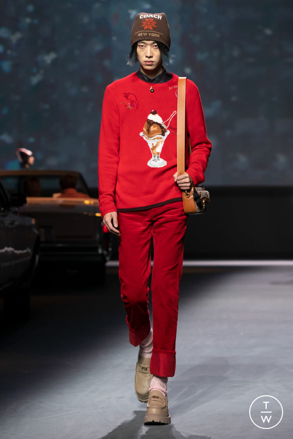 Fashion Week New York Resort 2022 look 23 from the Coach collection 女装