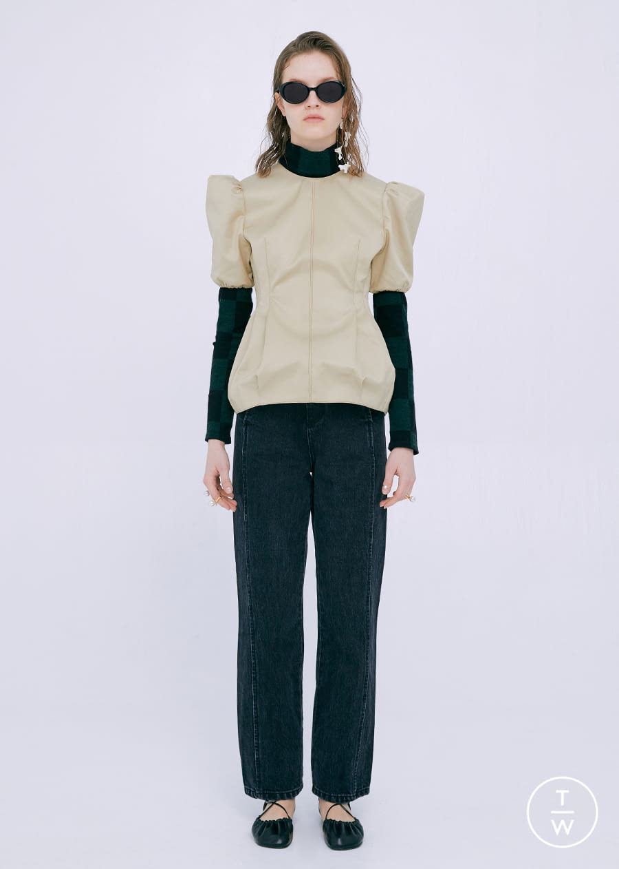 Fashion Week New York Fall/Winter 2021 look 23 de la collection Concept Korea womenswear
