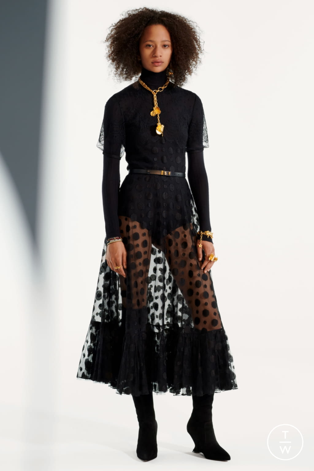 Fashion Week Paris Pre-Fall 2019 look 23 from the Christian Dior collection womenswear