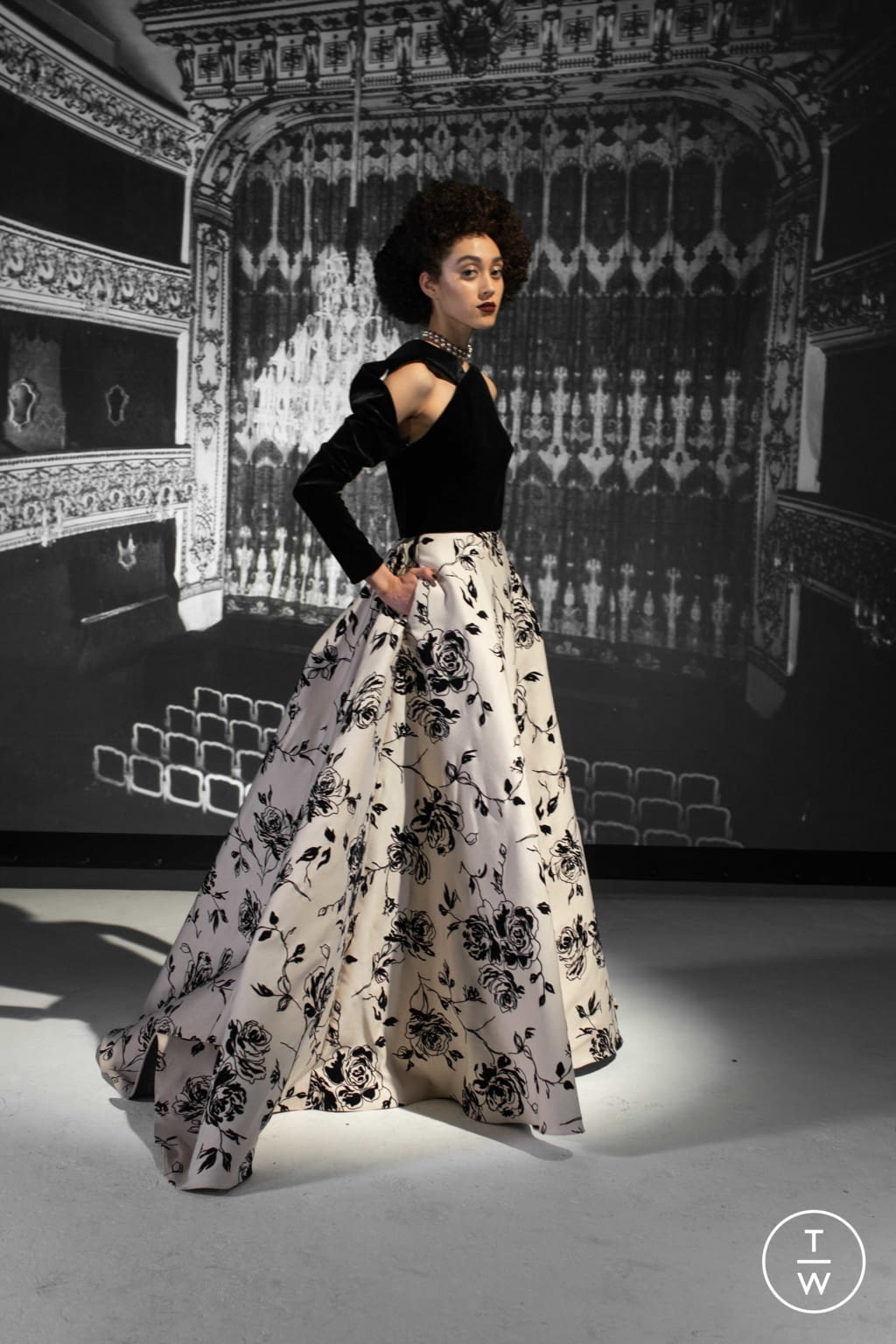 Fashion Week New York Fall/Winter 2021 look 24 de la collection Bibhu Mohapatra womenswear