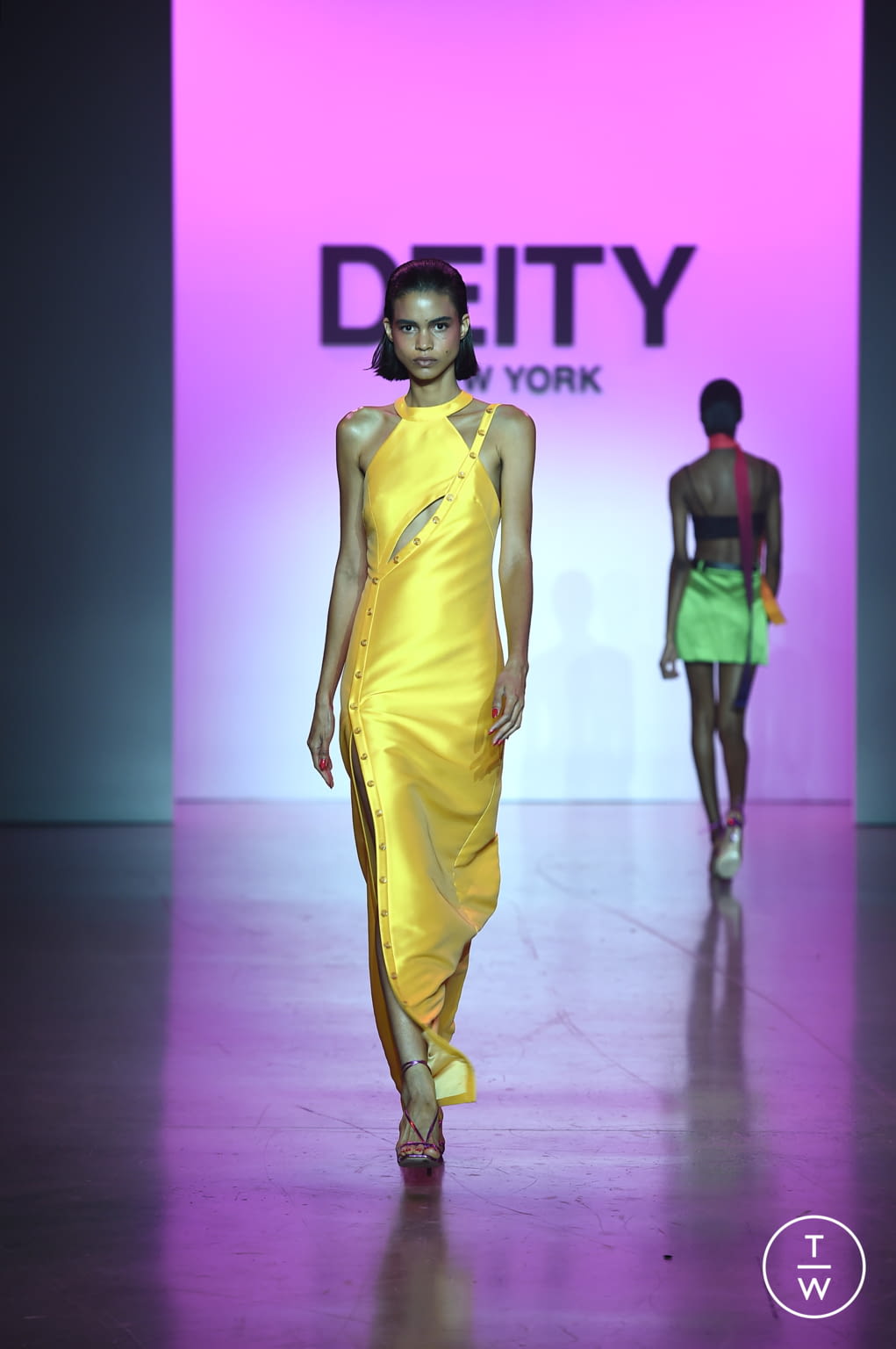 Fashion Week New York Spring/Summer 2022 look 23 from the Deity collection womenswear