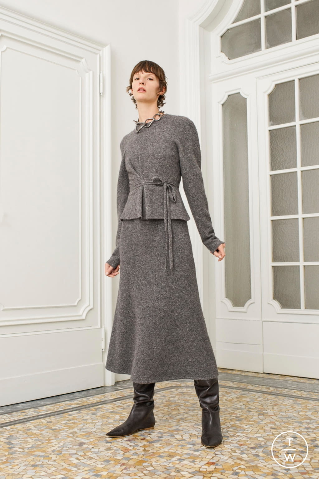Fashion Week Milan Pre-Fall 2020 look 26 from the Agnona collection 女装
