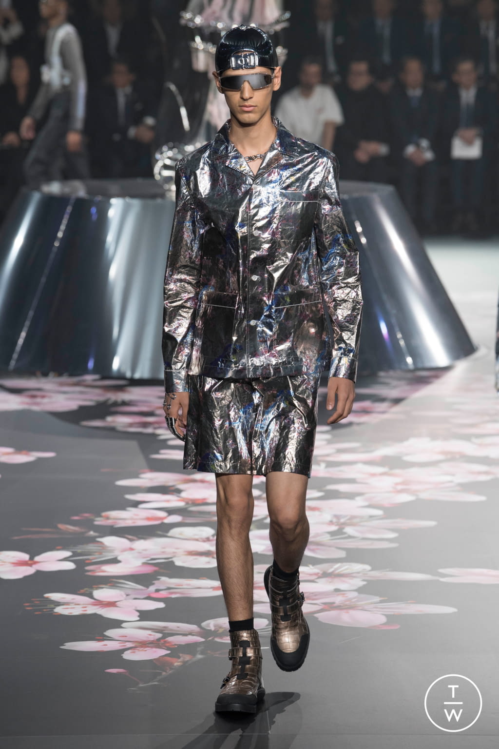 Fashion Week New York Pre-Fall 2019 look 27 from the Dior Men collection menswear