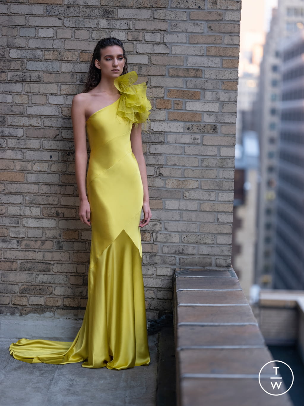 Fashion Week New York Pre-Fall 2020 look 27 from the Prabal Gurung collection 女装