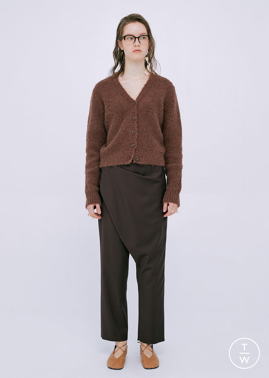 Fashion Week New York Fall/Winter 2021 look 27 de la collection Concept Korea womenswear