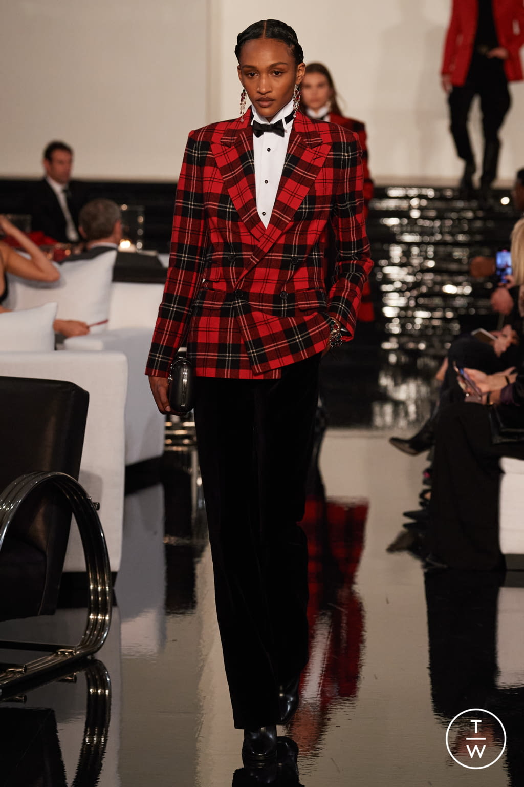 Fashion Week New York Fall/Winter 2022 look 27 de la collection Ralph Lauren womenswear
