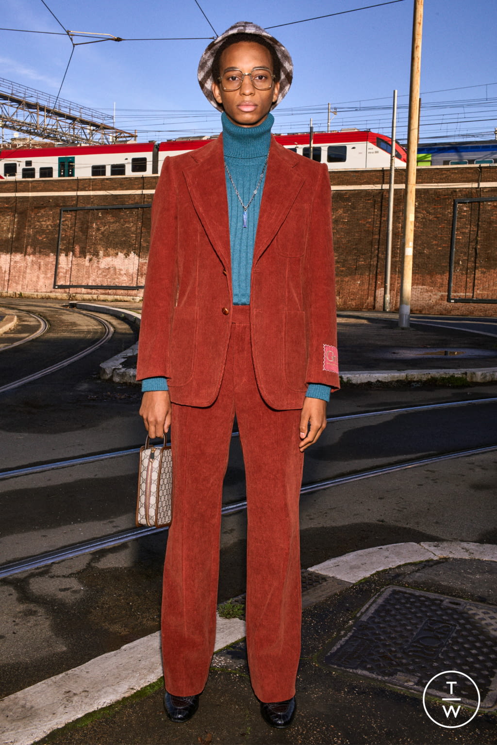 Fashion Week Milan Pre-Fall 2020 look 27 from the Gucci collection 男装