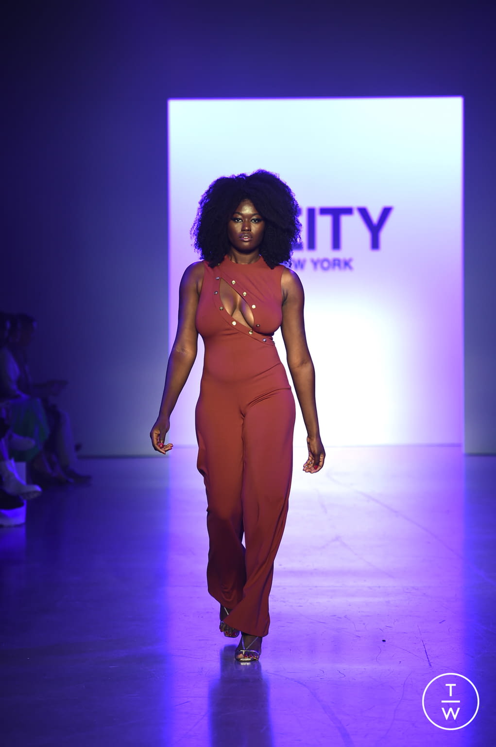 Fashion Week New York Spring/Summer 2022 look 27 from the Deity collection womenswear