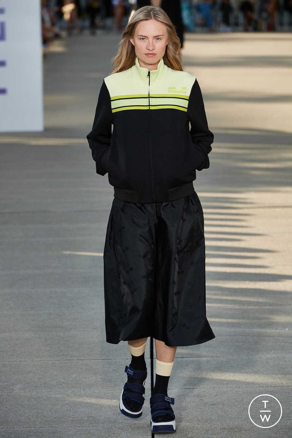 Fashion Week Copenhagen Spring/Summer 2022 look 28 from the BAUM UND PFERDGARTEN collection womenswear
