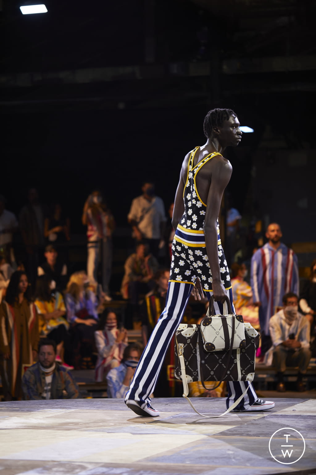 Fashion Week Milan Spring/Summer 2022 look 29 de la collection Marni womenswear