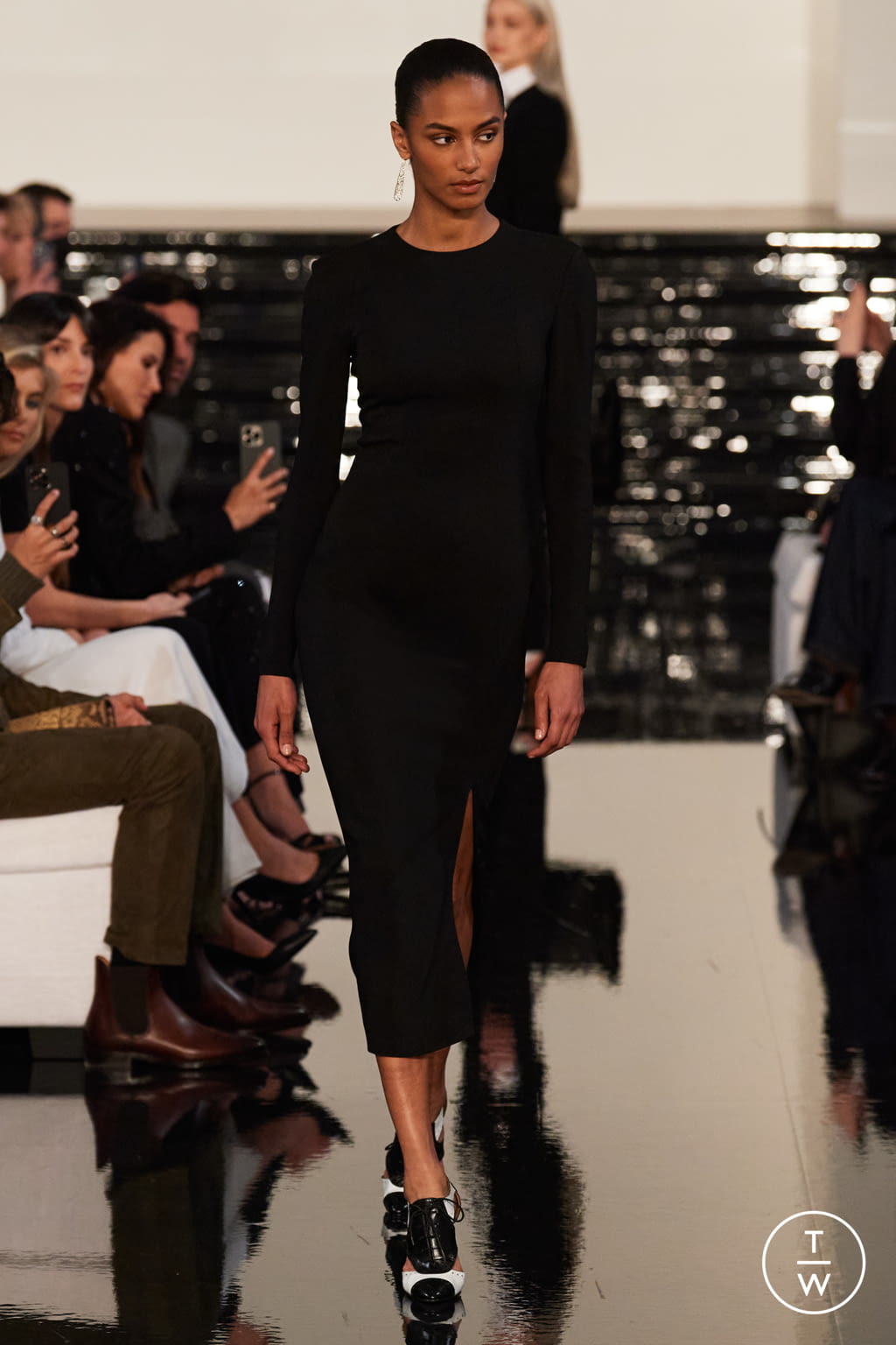 Fashion Week New York Fall/Winter 2022 look 3 de la collection Ralph Lauren womenswear