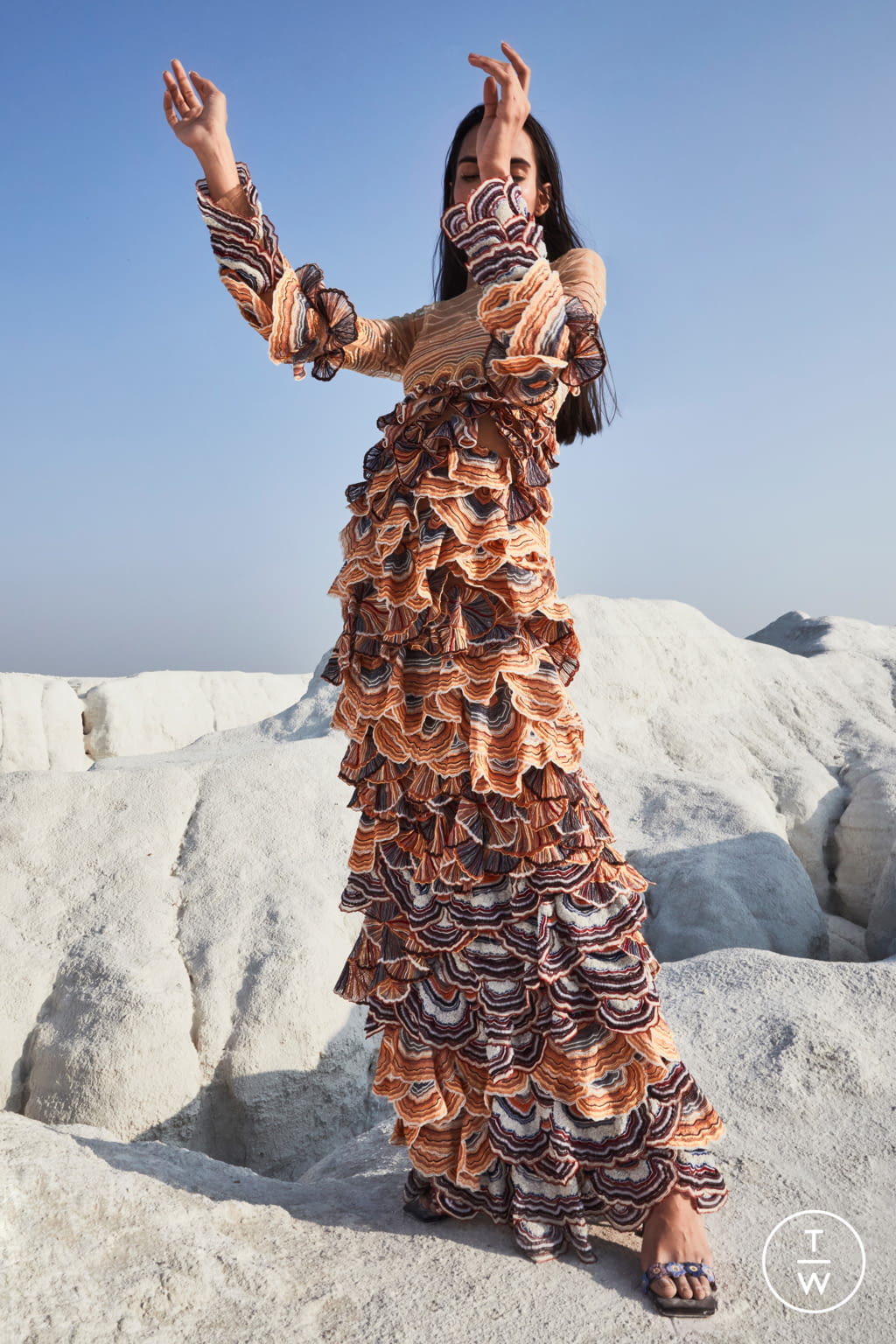 Fashion Week Paris Spring/Summer 2021 look 3 from the Rahul Mishra collection couture