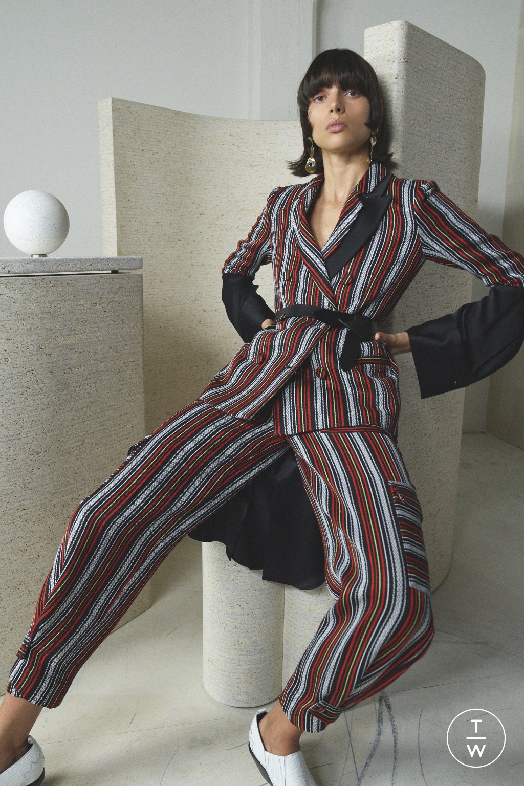 Fashion Week New York Resort 2020 look 3 from the Hellessy collection womenswear