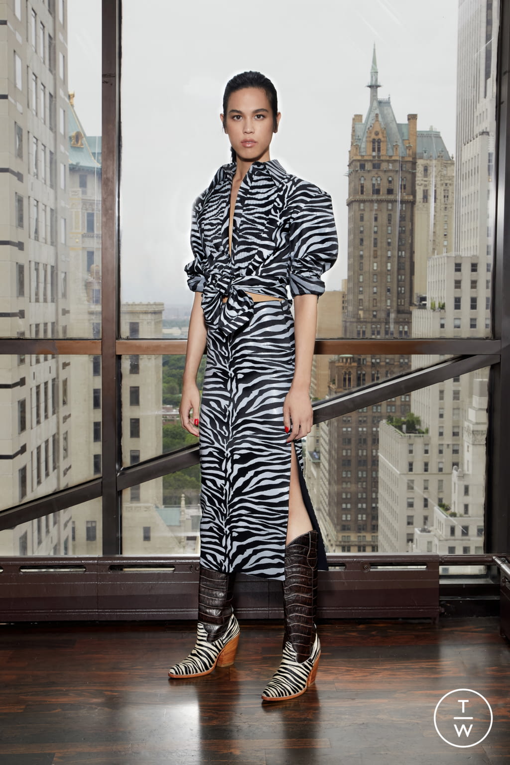 Fashion Week New York Resort 2020 look 30 from the Prabal Gurung collection 女装
