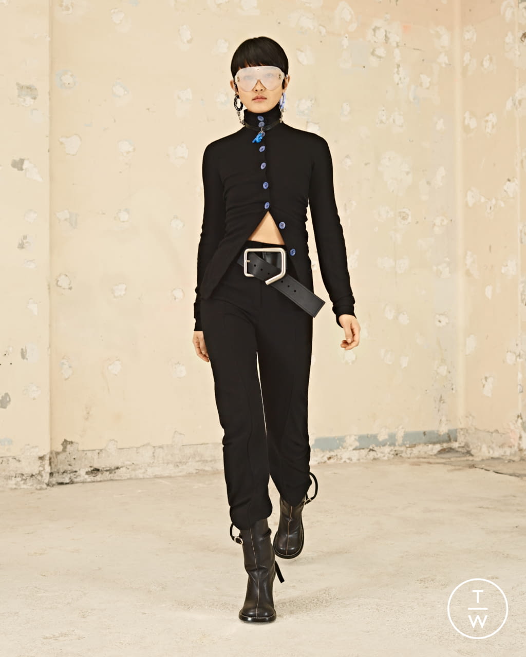 Fashion Week Paris Fall/Winter 2021 look 30 de la collection Acne Studios womenswear
