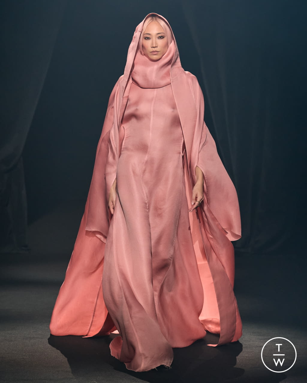 Fashion Week Paris Spring/Summer 2022 look 30 from the AZ Factory collection womenswear