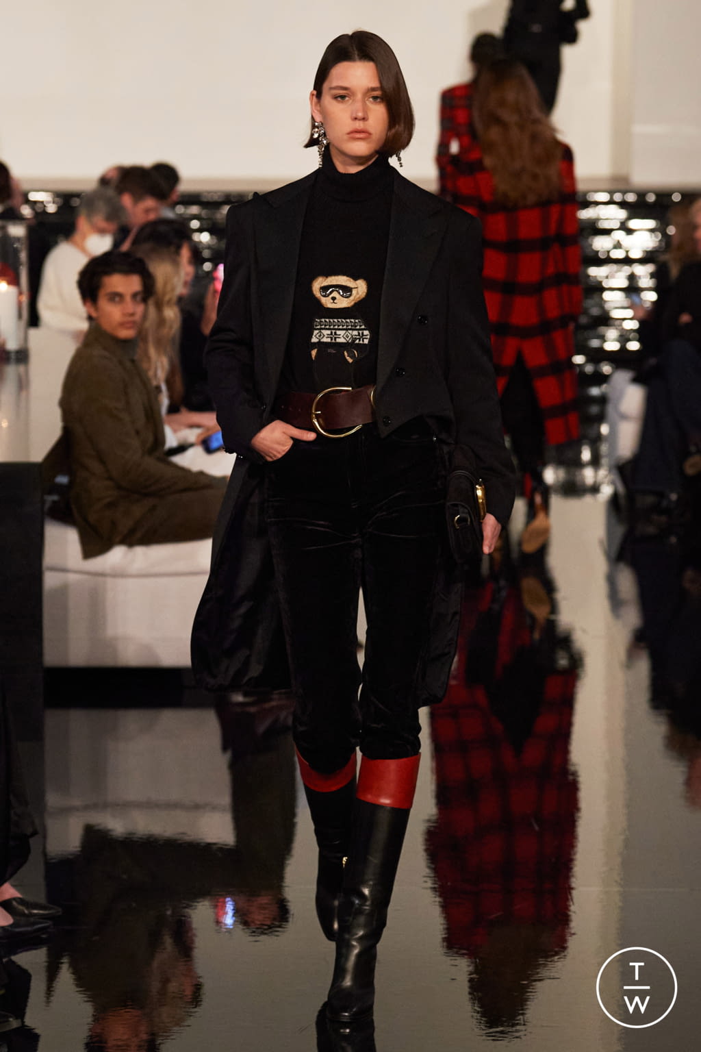 Fashion Week New York Fall/Winter 2022 look 31 de la collection Ralph Lauren womenswear