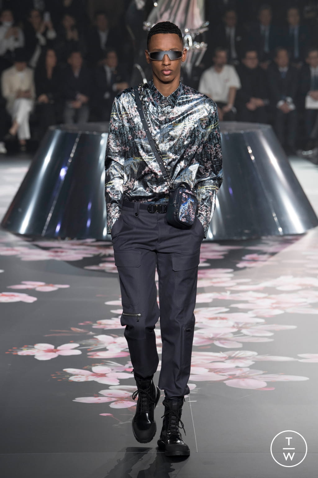 Fashion Week New York Pre-Fall 2019 look 31 from the Dior Men collection menswear