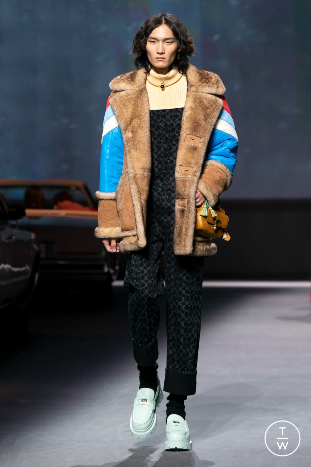Fashion Week New York Resort 2022 look 33 from the Coach collection womenswear