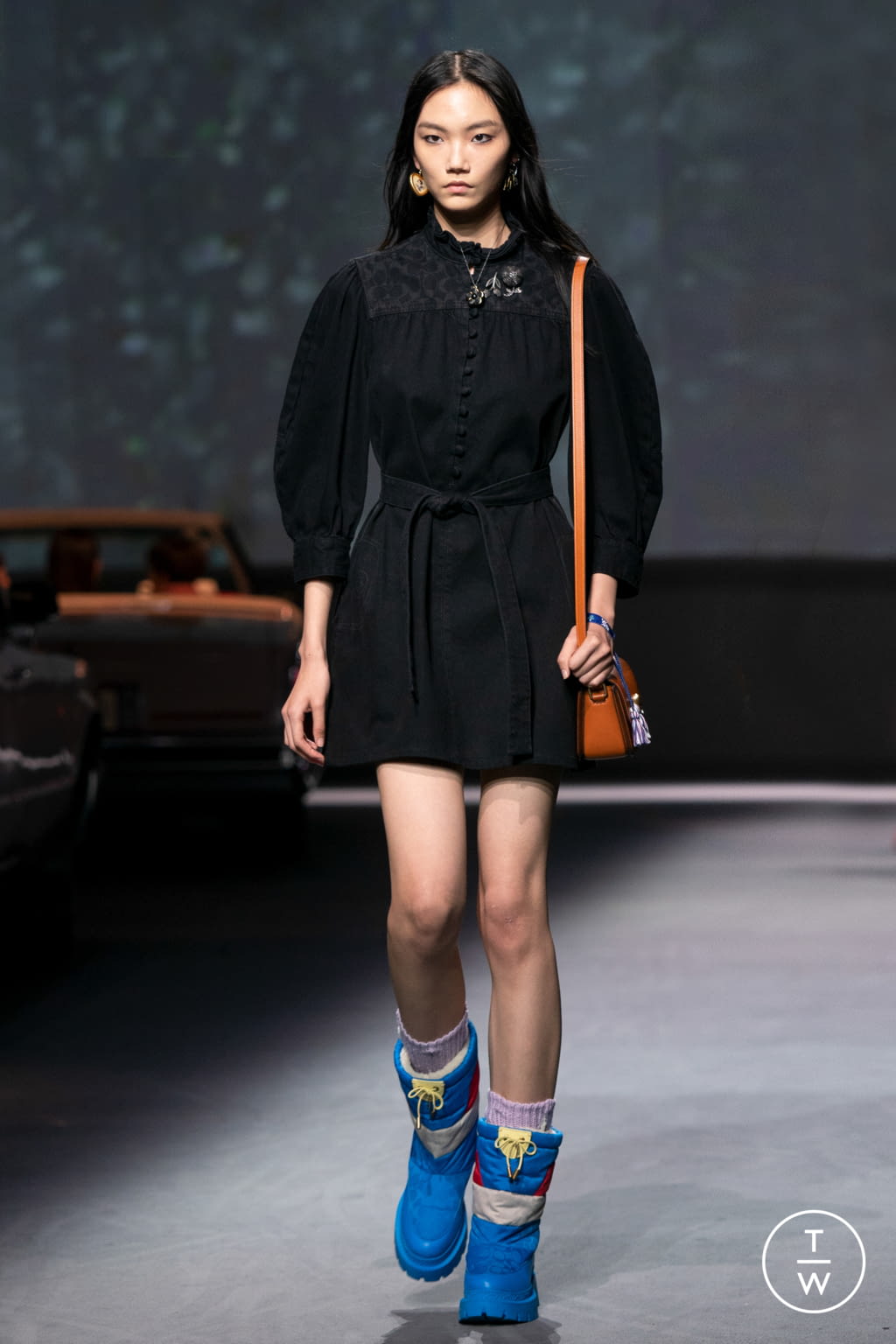 Fashion Week New York Resort 2022 look 35 from the Coach collection 女装