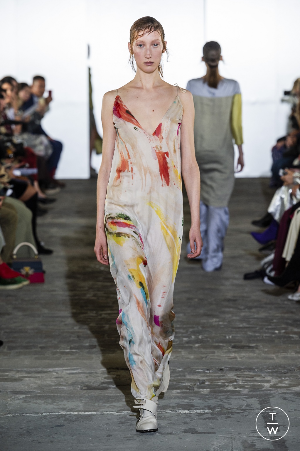 Fashion Week Paris Spring/Summer 2019 look 35 from the Kristina Fidelskaya collection 女装