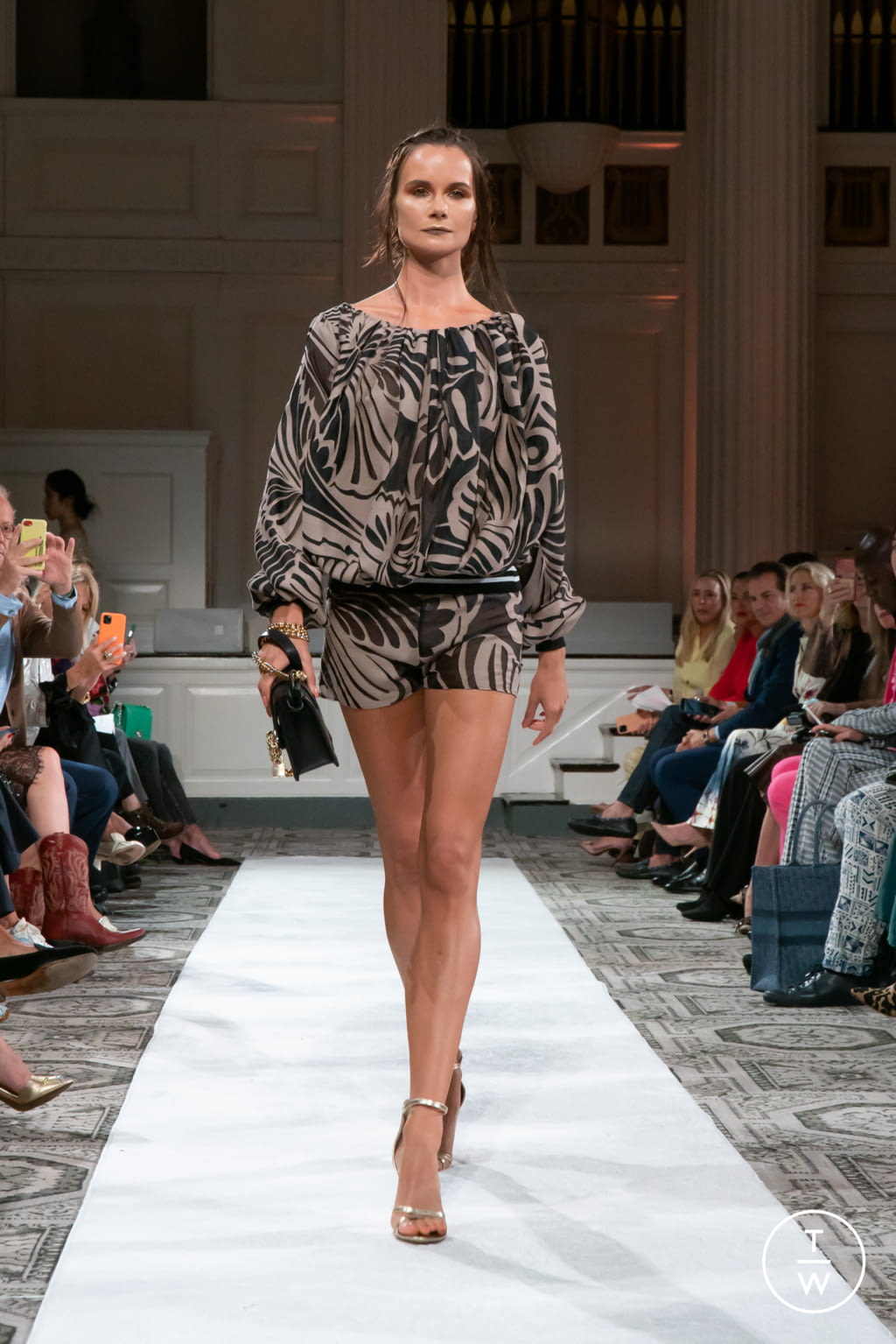 Fashion Week New York Spring/Summer 2022 look 37 from the Frederick Anderson collection womenswear