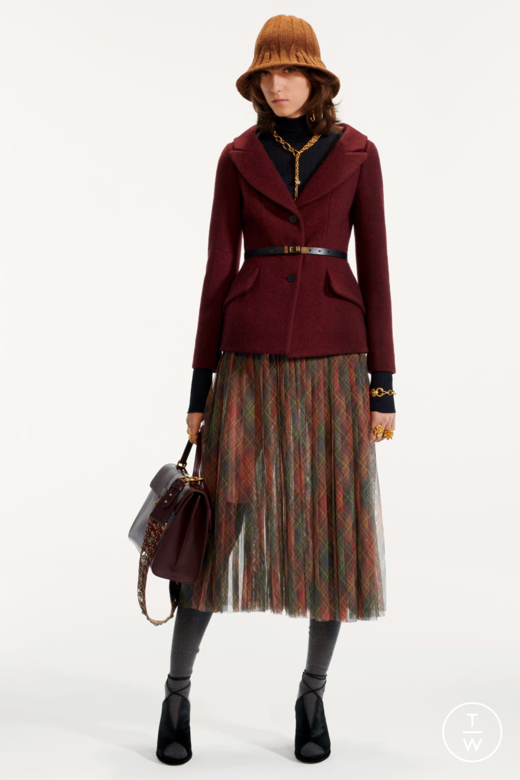 Fashion Week Paris Pre-Fall 2019 look 37 from the Christian Dior collection womenswear