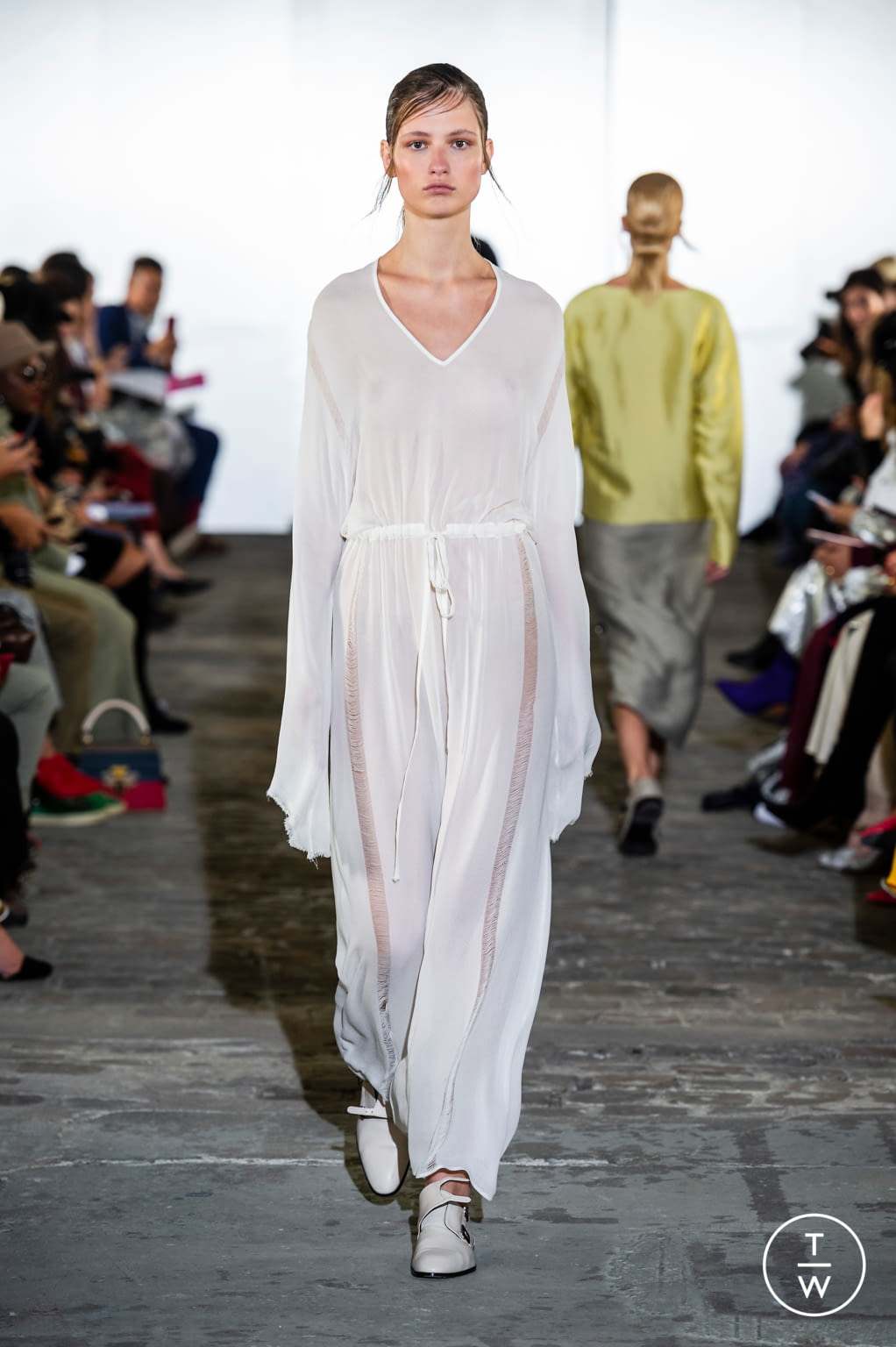 Fashion Week Paris Spring/Summer 2019 look 38 from the Kristina Fidelskaya collection 女装