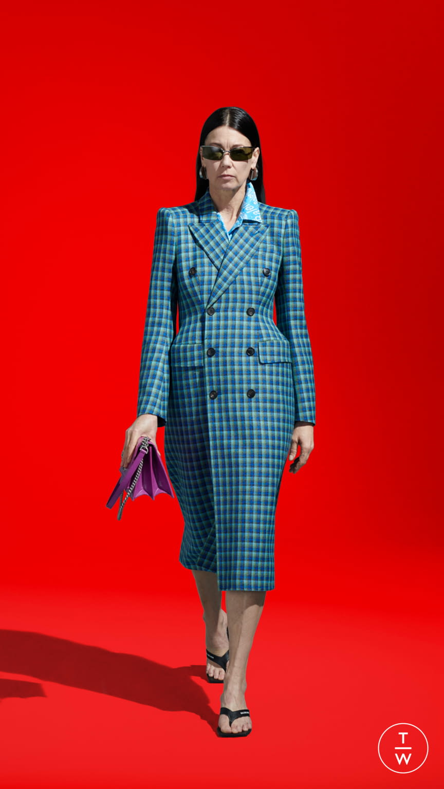Fashion Week Paris Pre-Fall 2019 look 38 from the Balenciaga collection womenswear