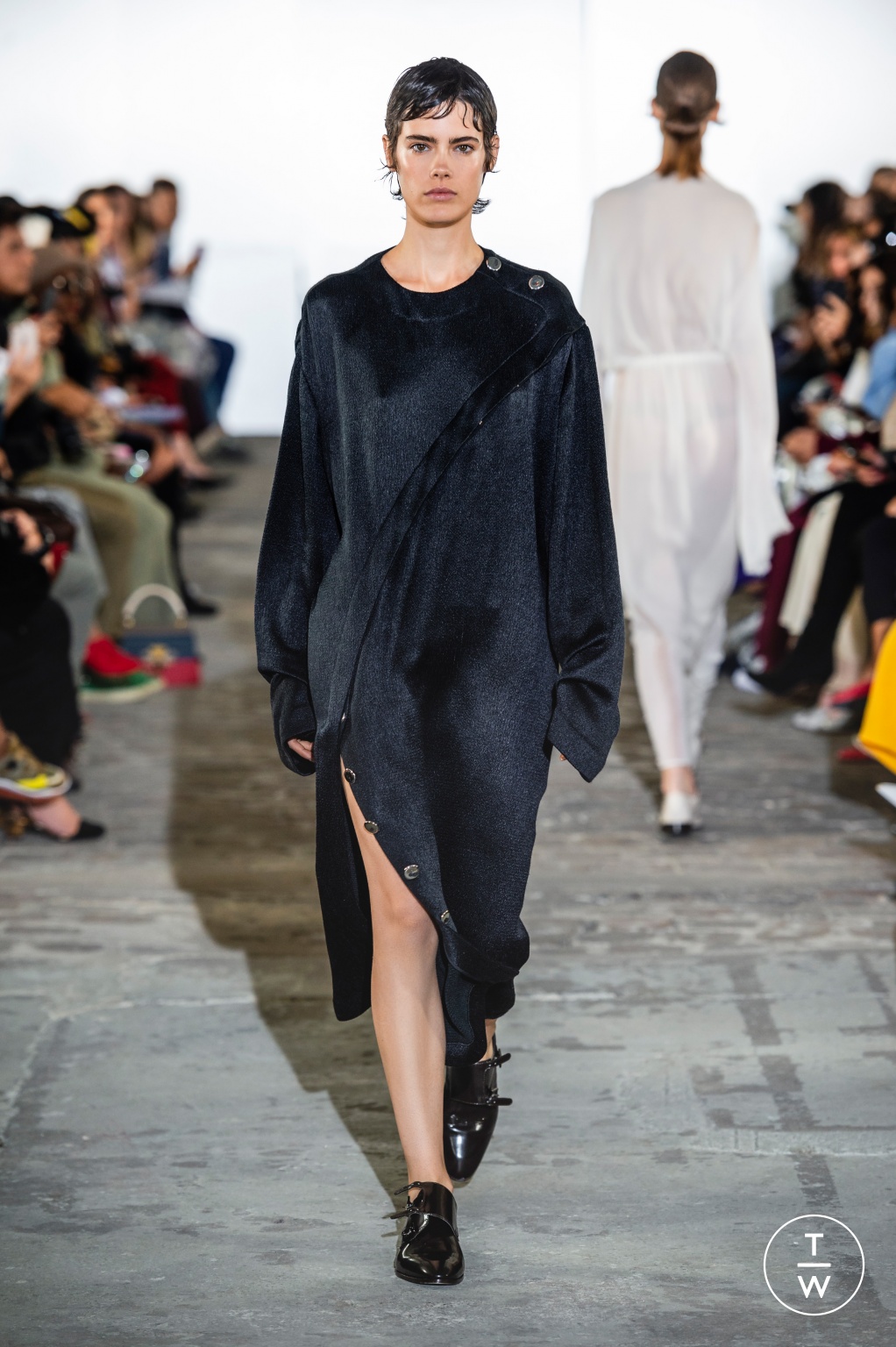 Fashion Week Paris Spring/Summer 2019 look 39 from the Kristina Fidelskaya collection 女装