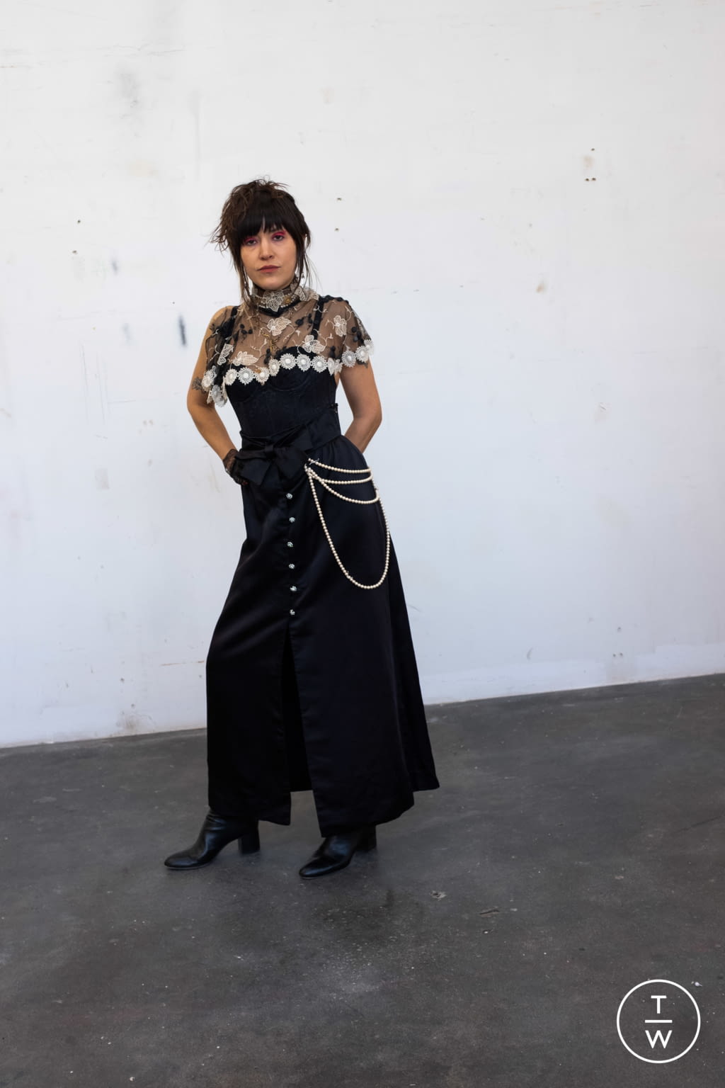 Fashion Week New York Fall/Winter 2021 look 40 from the Imitation of Christ collection womenswear