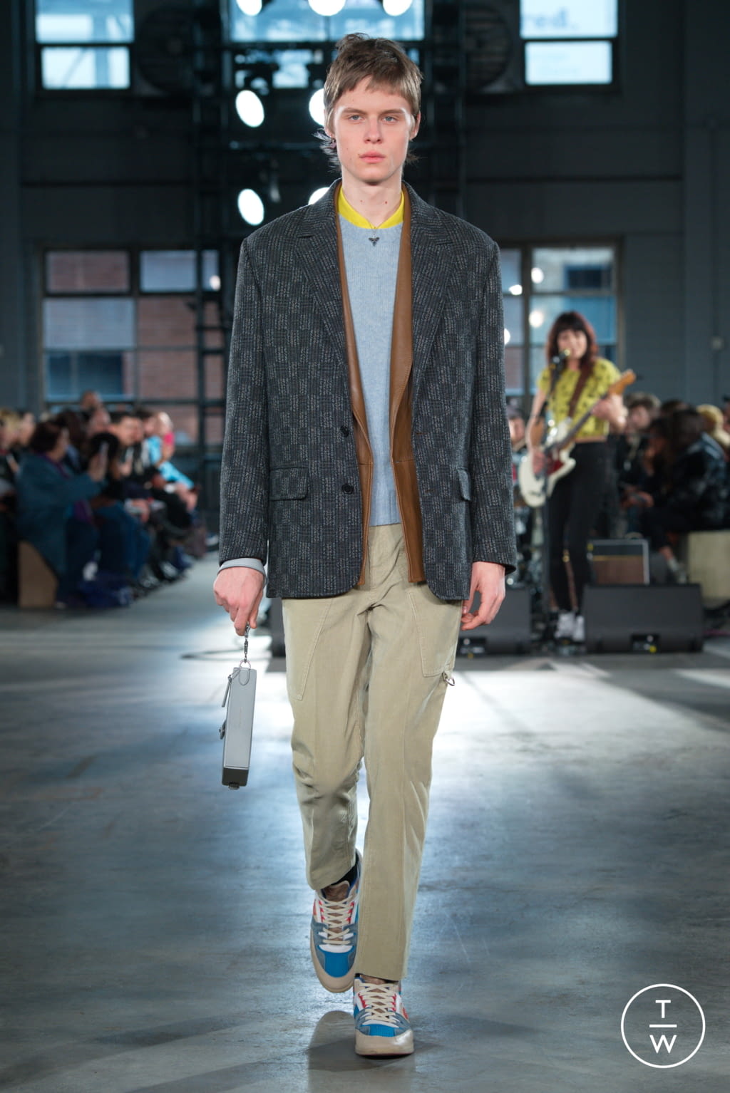 Fashion Week New York Fall/Winter 2020 look 40 from the Coach 1941 collection womenswear