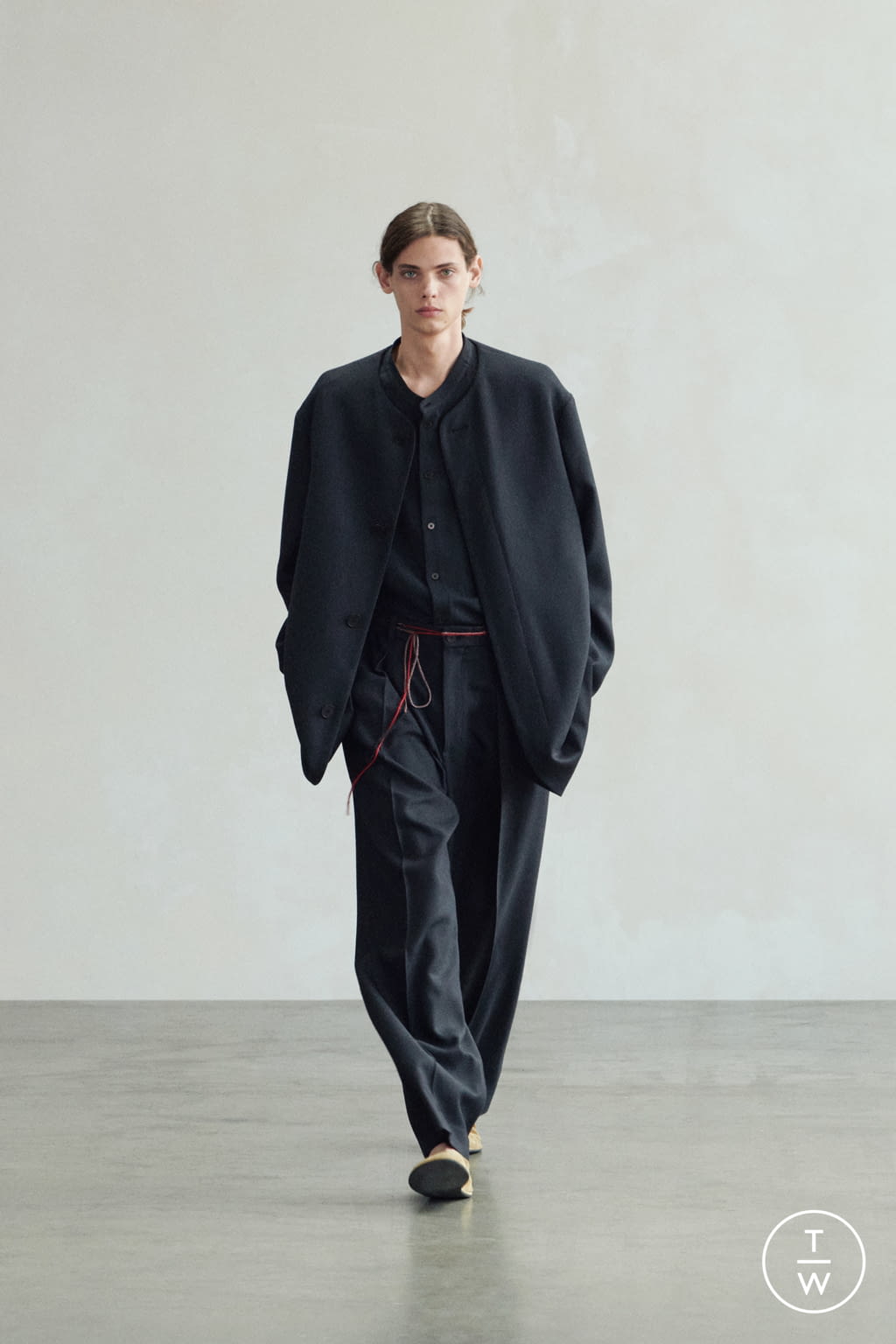 Fashion Week New York Spring/Summer 2022 look 40 from the The Row collection womenswear