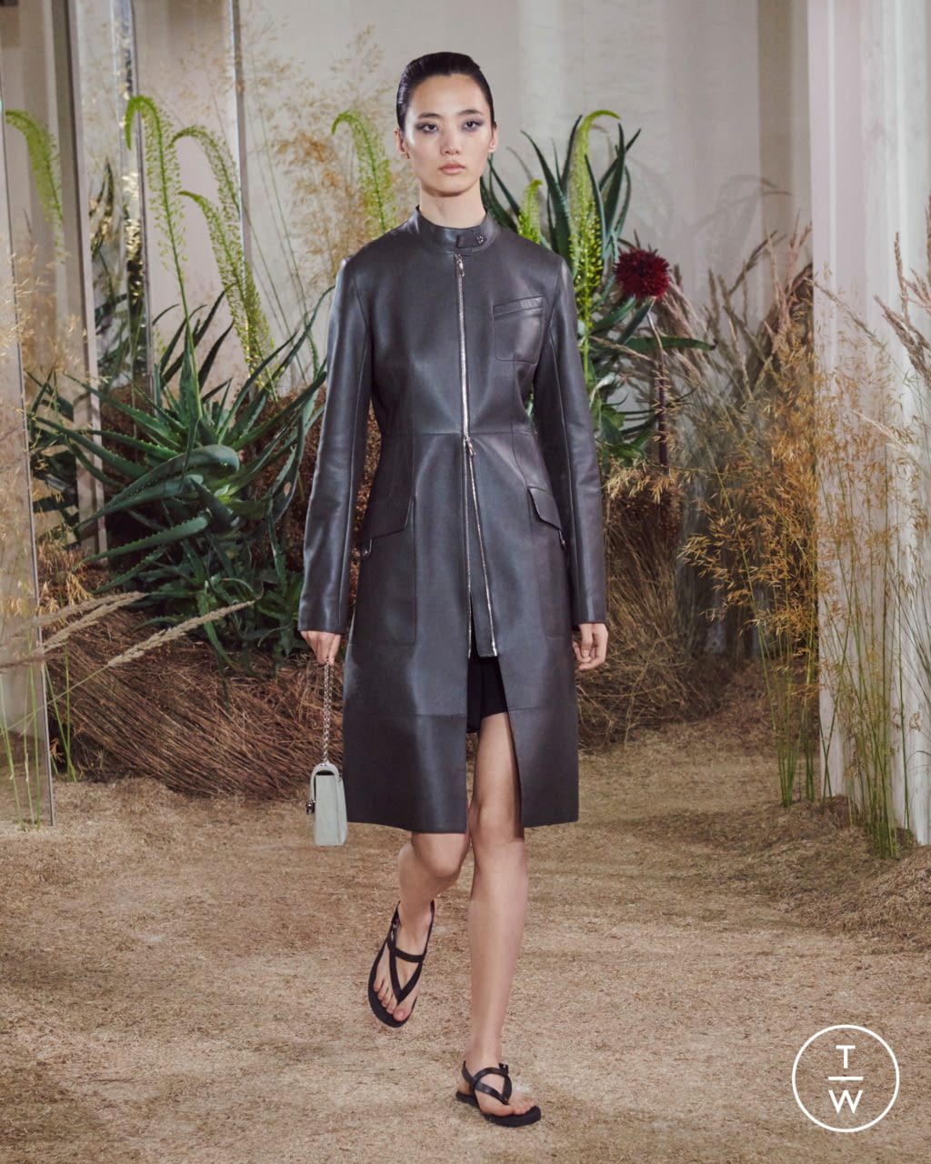 Fashion Week Paris Resort 2019 look 40 from the Hermès collection womenswear
