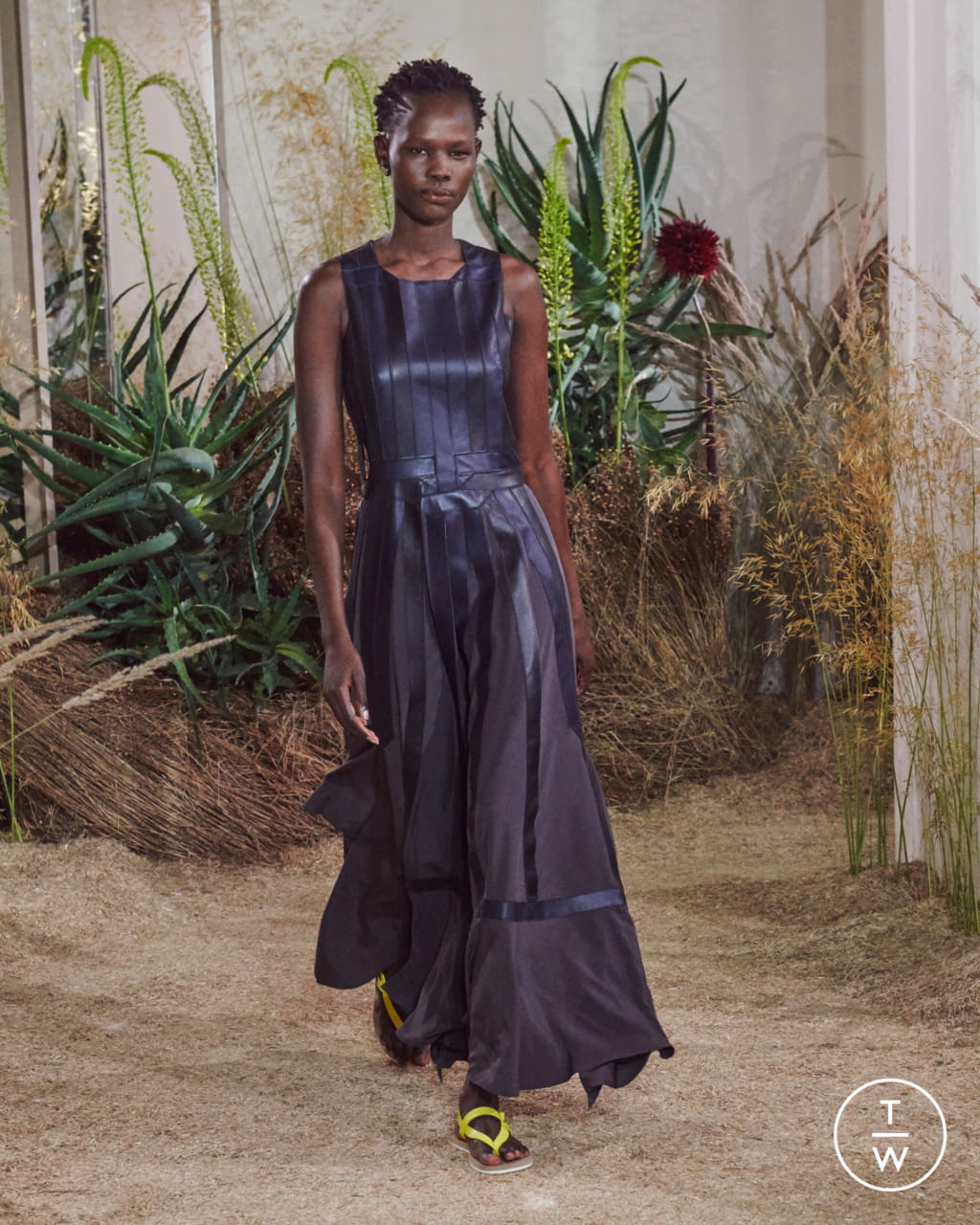 Fashion Week Paris Resort 2019 look 41 from the Hermès collection womenswear
