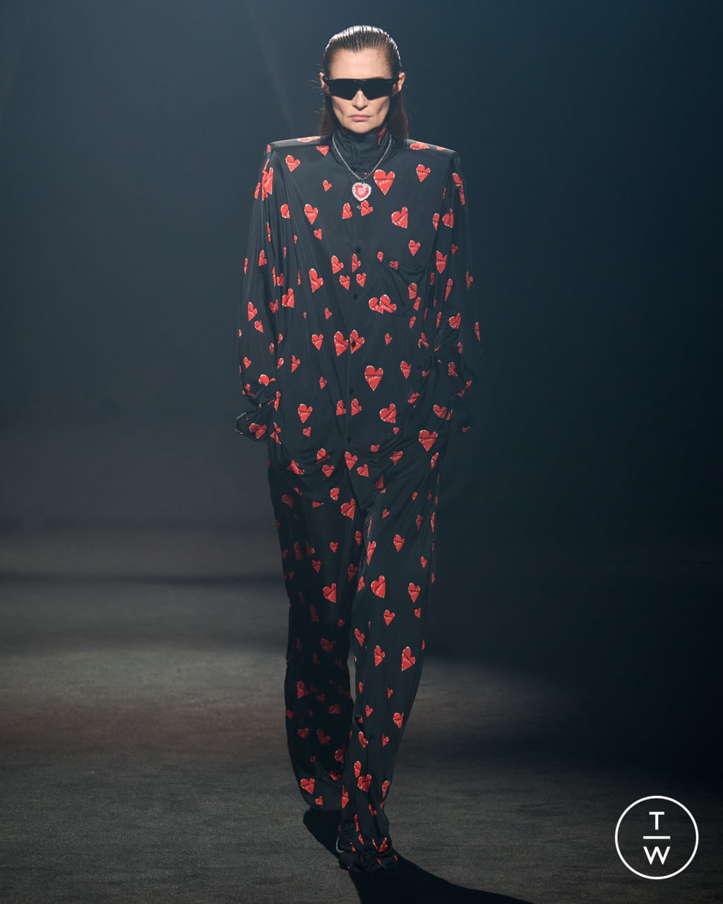 Fashion Week Paris Spring/Summer 2022 look 42 from the AZ Factory collection 女装