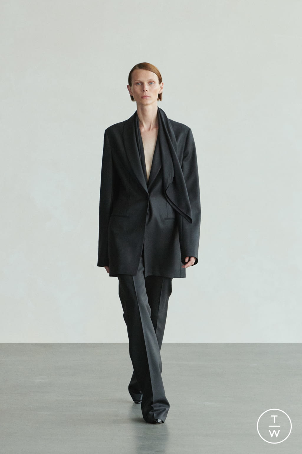 Fashion Week New York Spring/Summer 2022 look 48 de la collection The Row womenswear