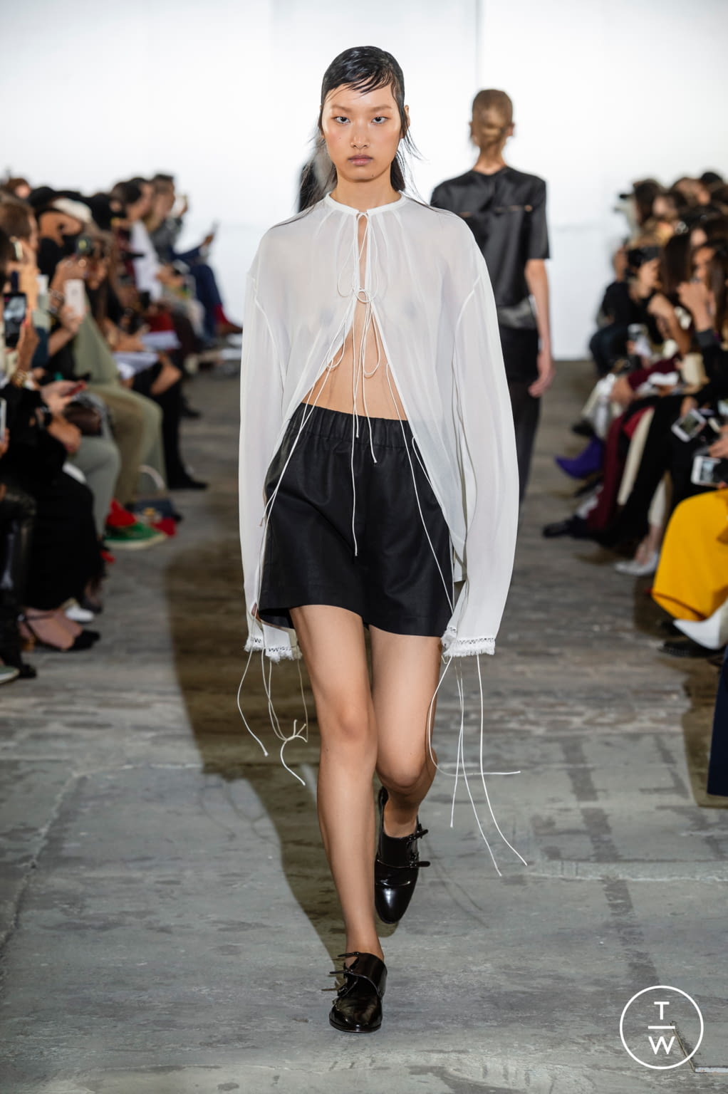 Fashion Week Paris Spring/Summer 2019 look 5 from the Kristina Fidelskaya collection 女装