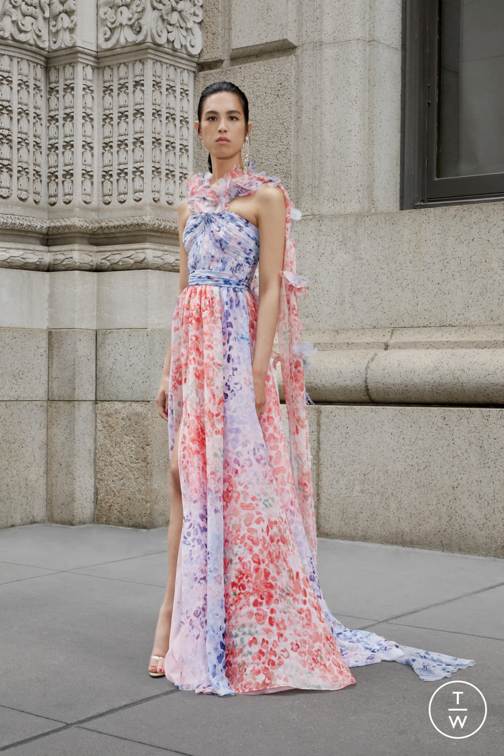 Fashion Week New York Resort 2020 look 6 from the Prabal Gurung collection womenswear
