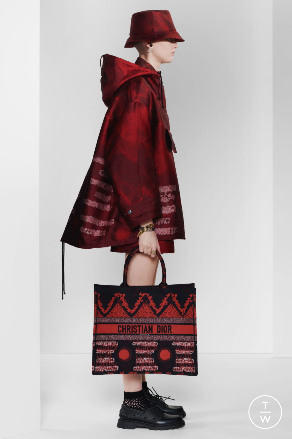 Fashion Week Paris Pre-Fall 2020 look 60 from the Christian Dior collection womenswear
