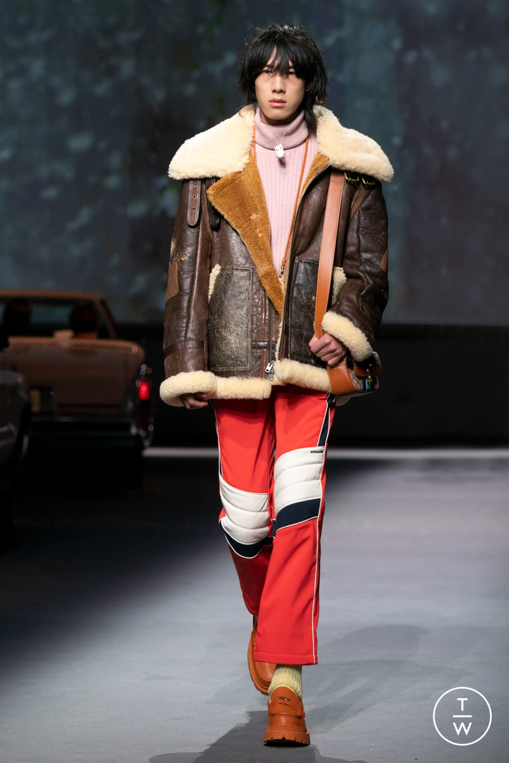 Fashion Week New York Resort 2022 look 7 from the Coach collection 女装